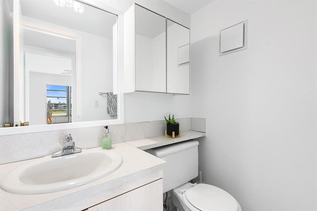 4087 Exeter E Unit: 4087