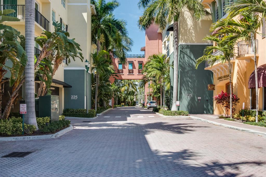 235 NE 1st Street Unit: 408