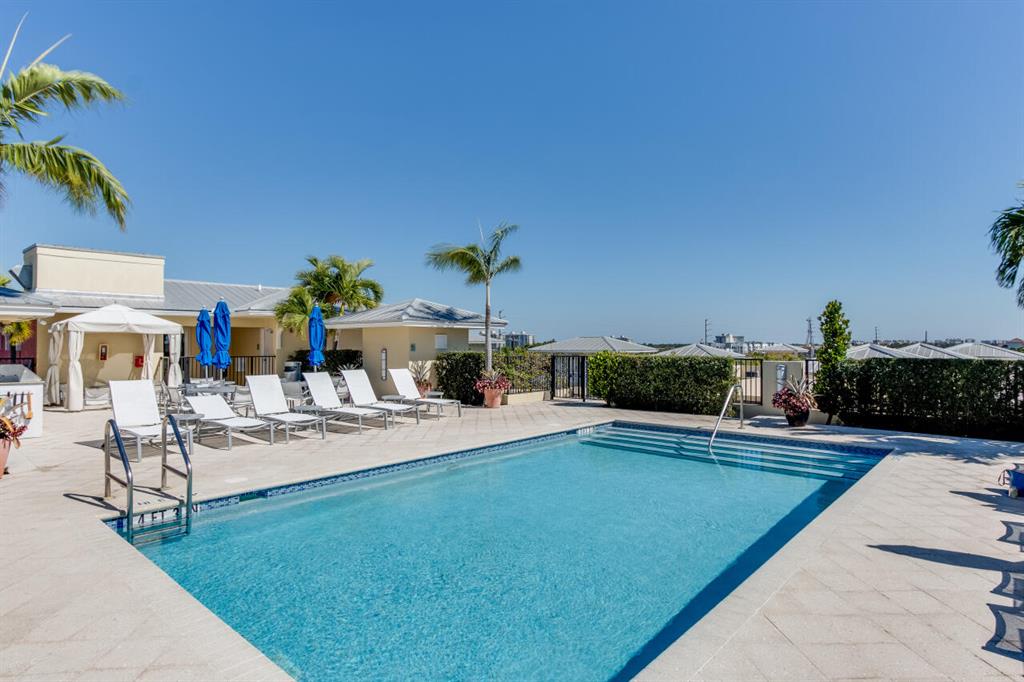 235 NE 1st Street Unit: 408