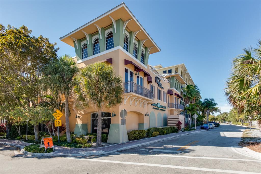 235 NE 1st Street Unit: 408