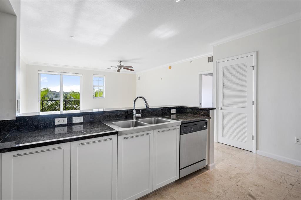 235 NE 1st Street Unit: 408