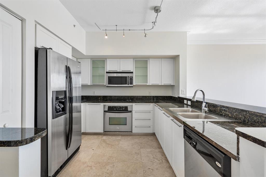 235 NE 1st Street Unit: 408