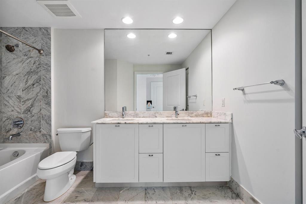 235 NE 1st Street Unit: 408