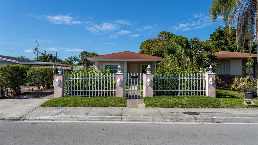 38 SW 8th Avenue