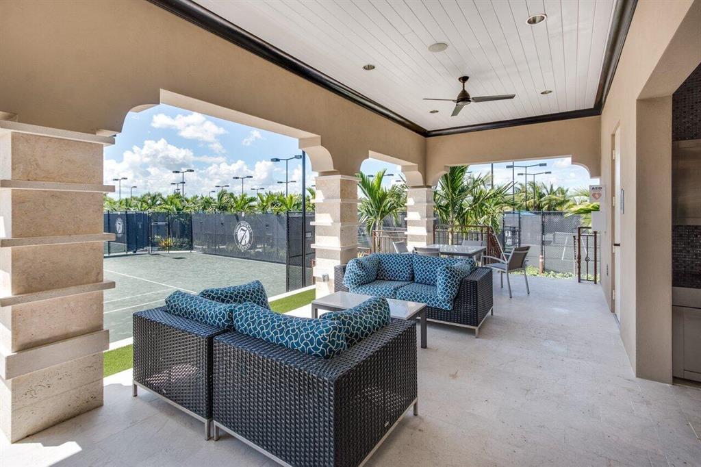 9718 Rennes Lane
