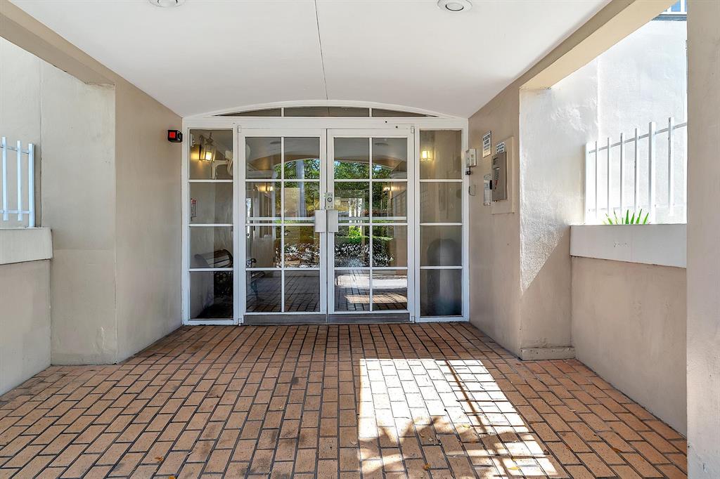 1280 S Alhambra Circle Unit: 2312