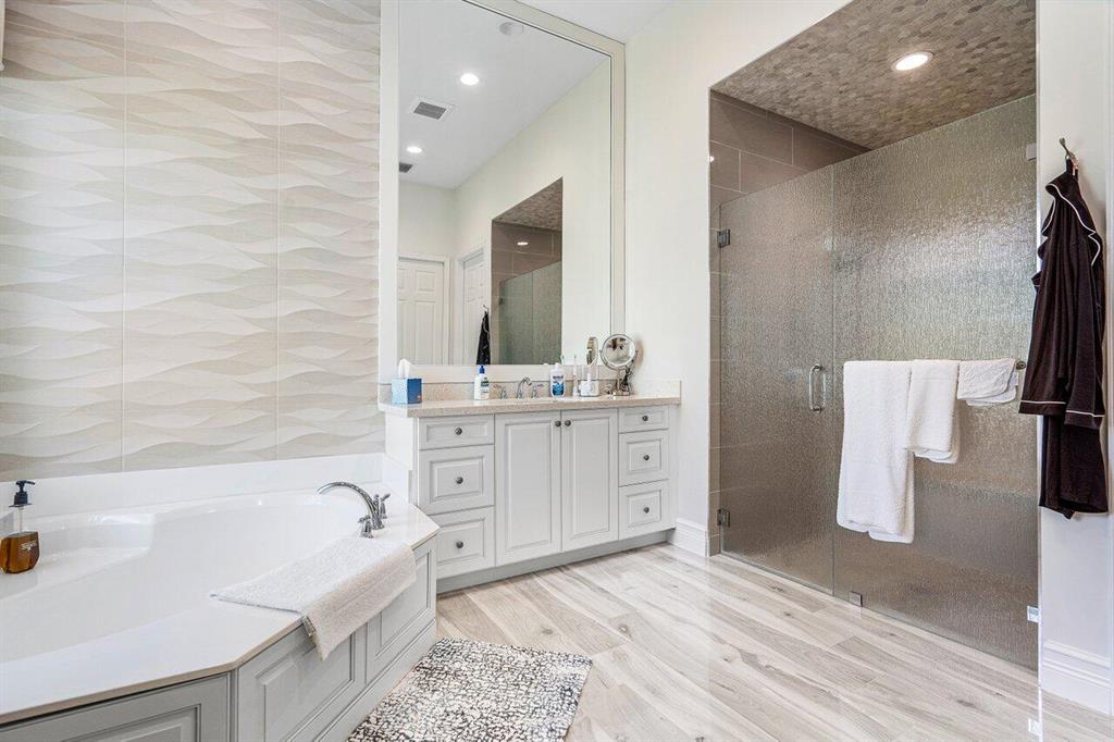 11913 Catskill Commons Lane