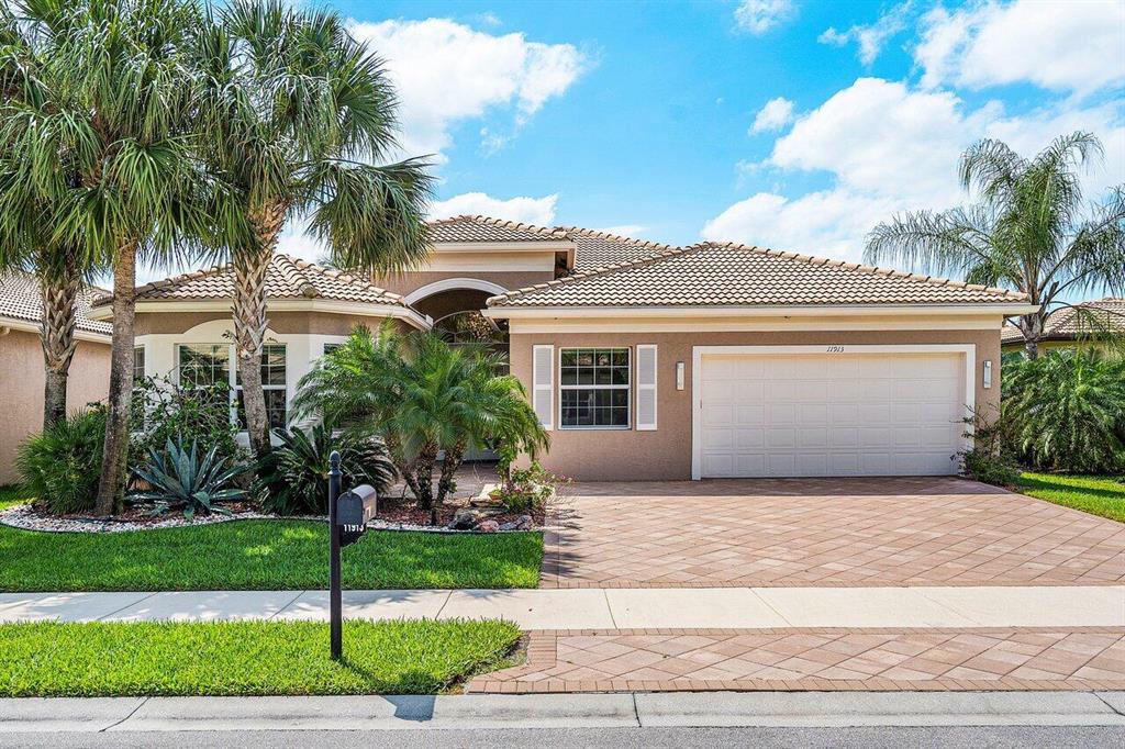 11913 Catskill Commons Lane