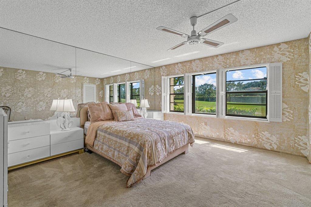 11 Stratford Drive Unit: G