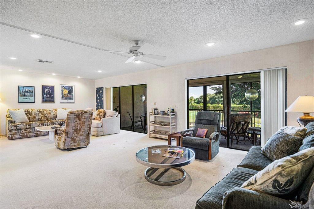 12 Southport Lane Unit: D