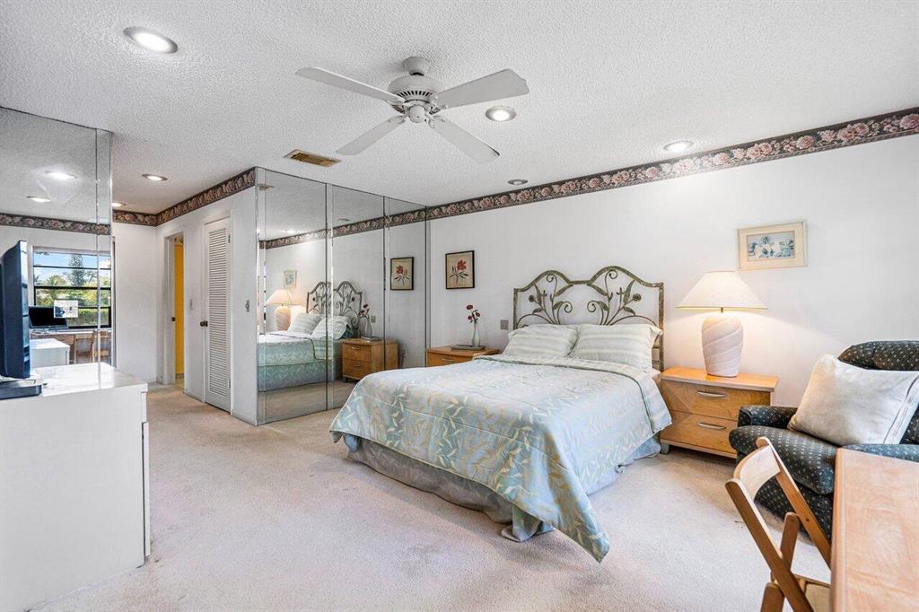 12 Southport Lane Unit: D
