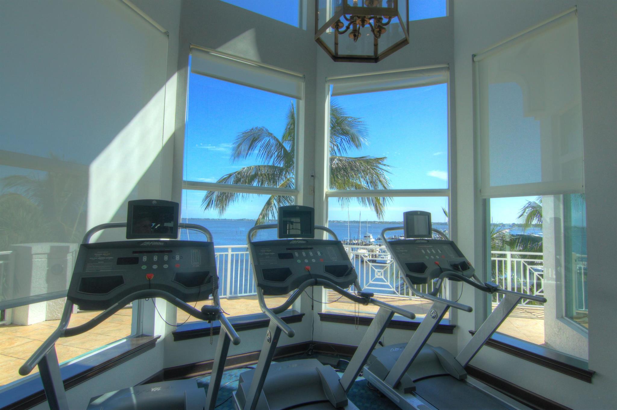 875 NW Flagler Avenue Unit: 203