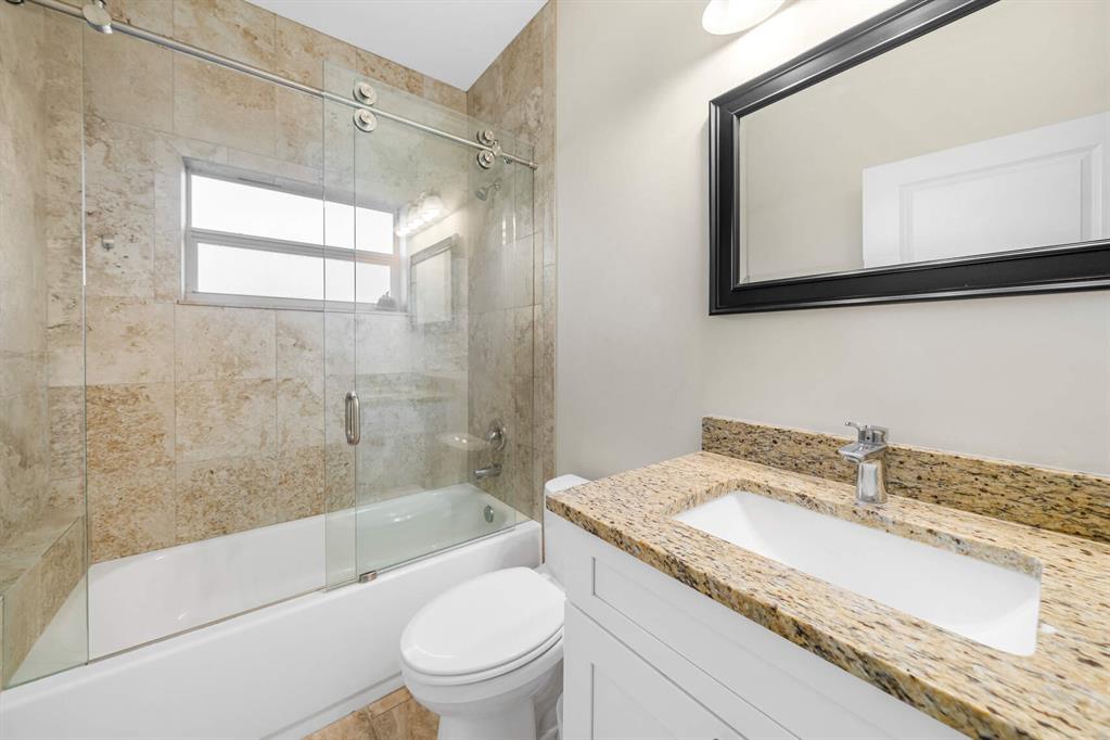 15089 Tangerine Boulevard