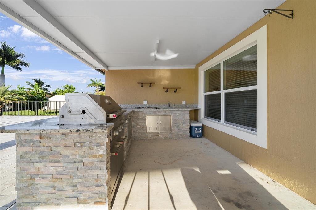 15089 Tangerine Boulevard