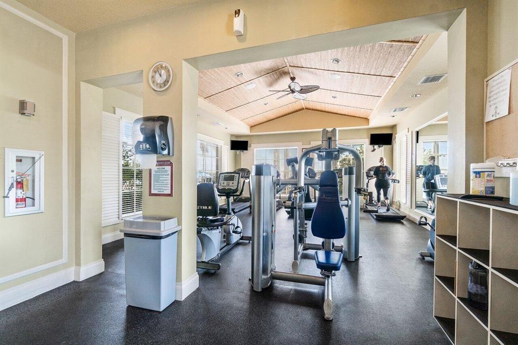 110 Yacht Club Way Unit: 107