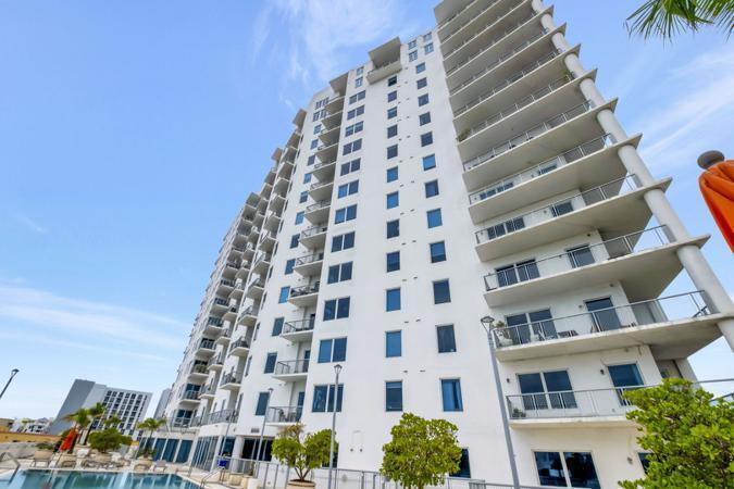 10 SW South River Drive Unit: 1405