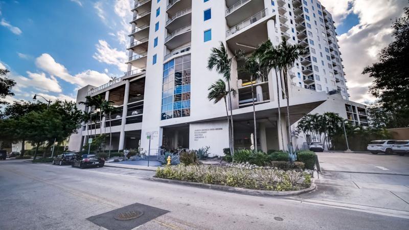 10 SW South River Drive Unit: 1405