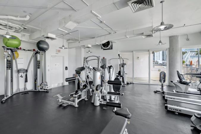 10 SW South River Drive Unit: 1405