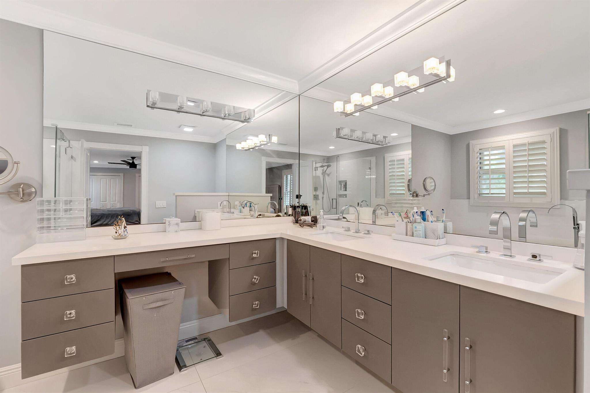 4078 NW 58th Street