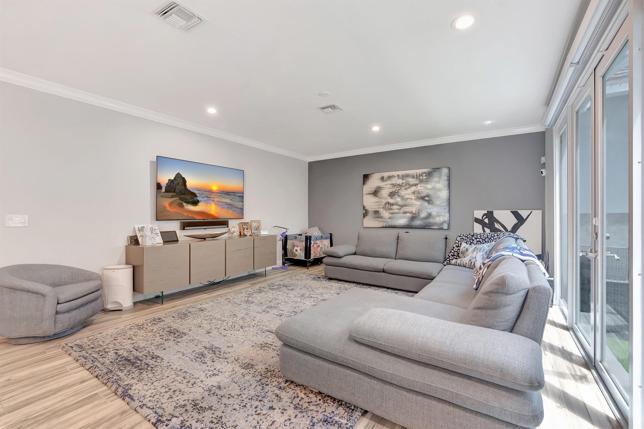 4078 NW 58th Street