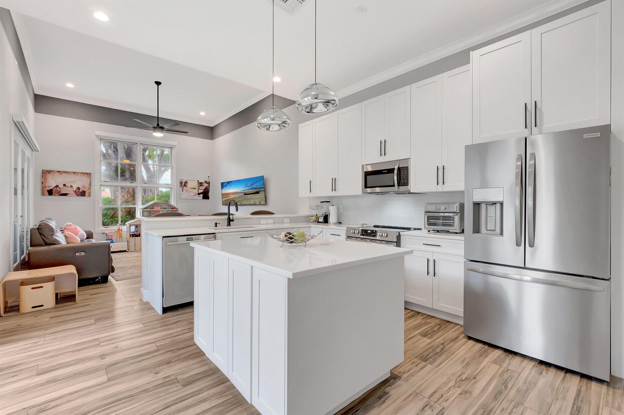 4078 NW 58th Street