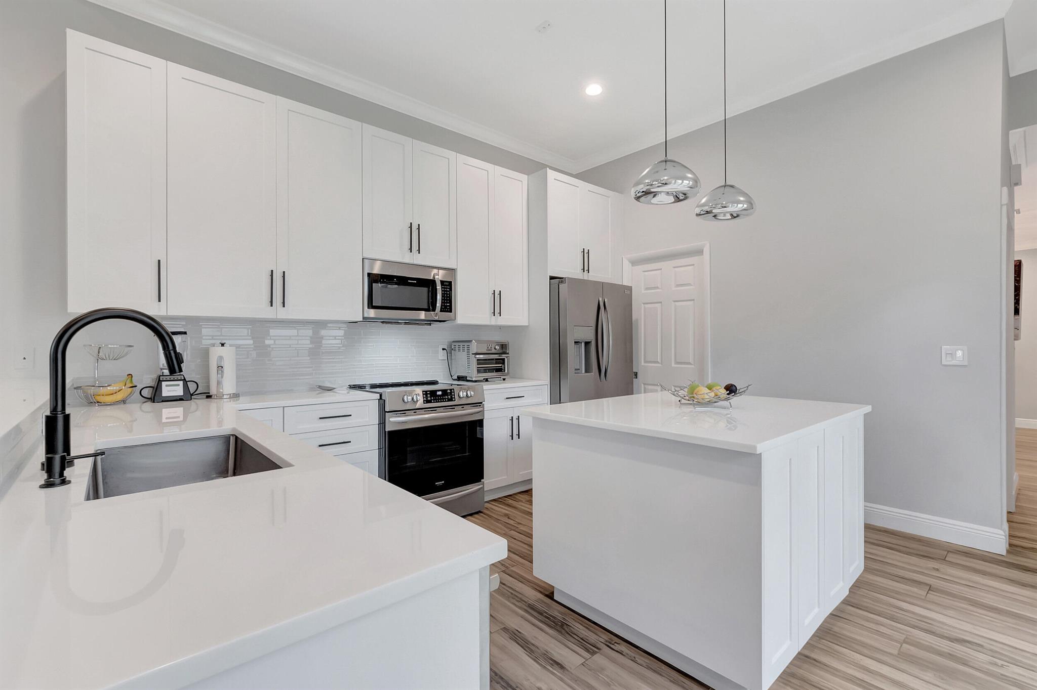 4078 NW 58th Street