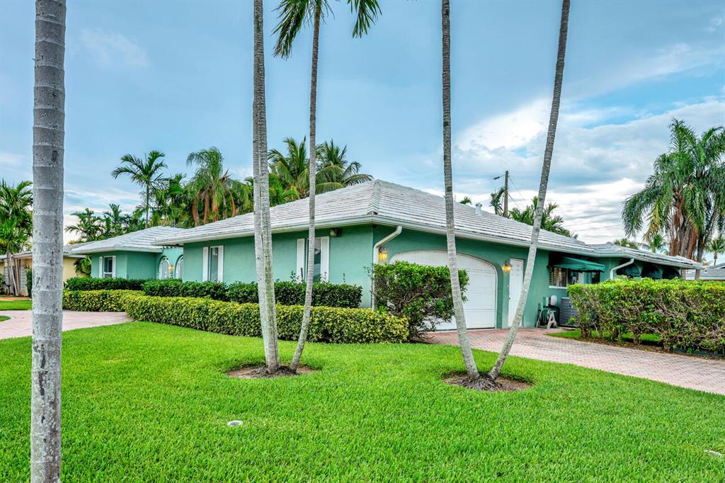 700 Valencia Drive