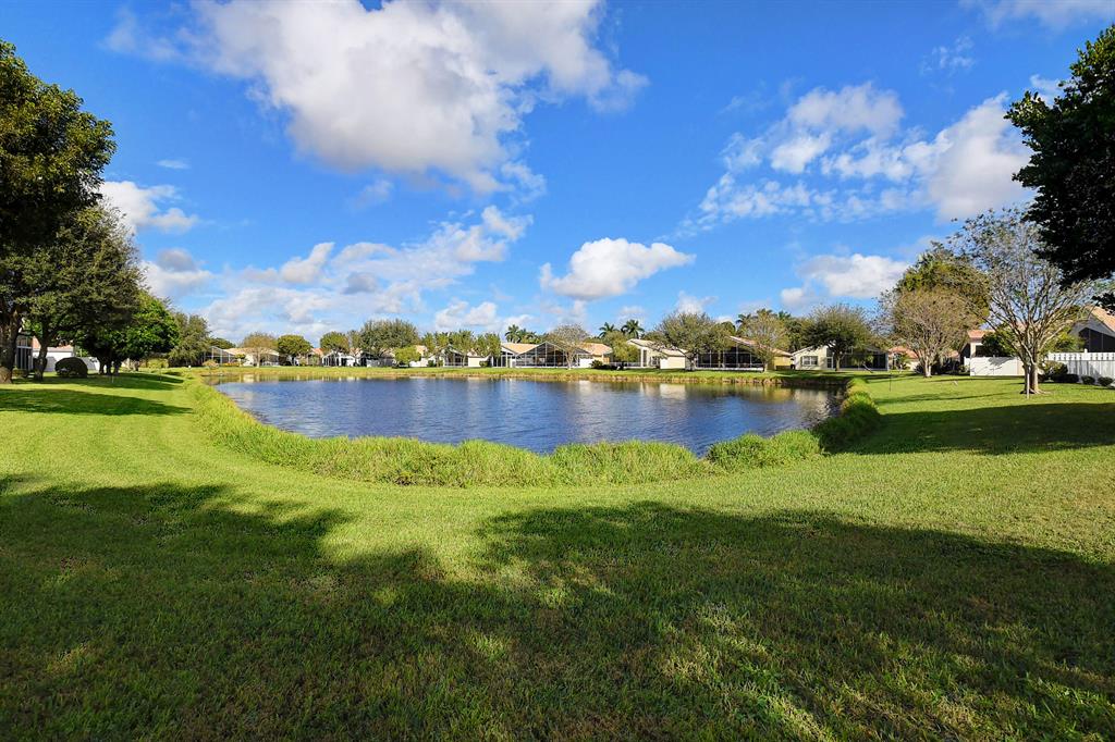 5815 Royal Club Drive