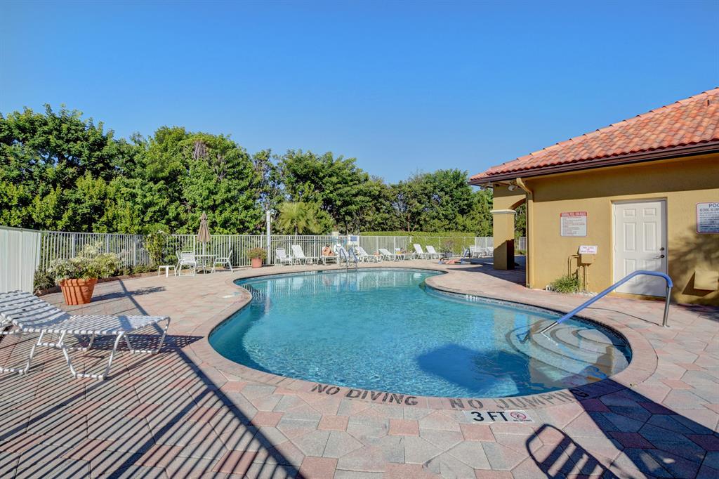5815 Royal Club Drive