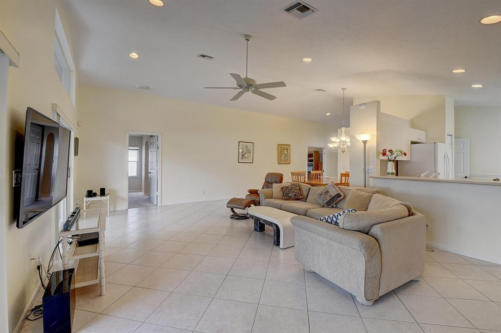 5815 Royal Club Drive