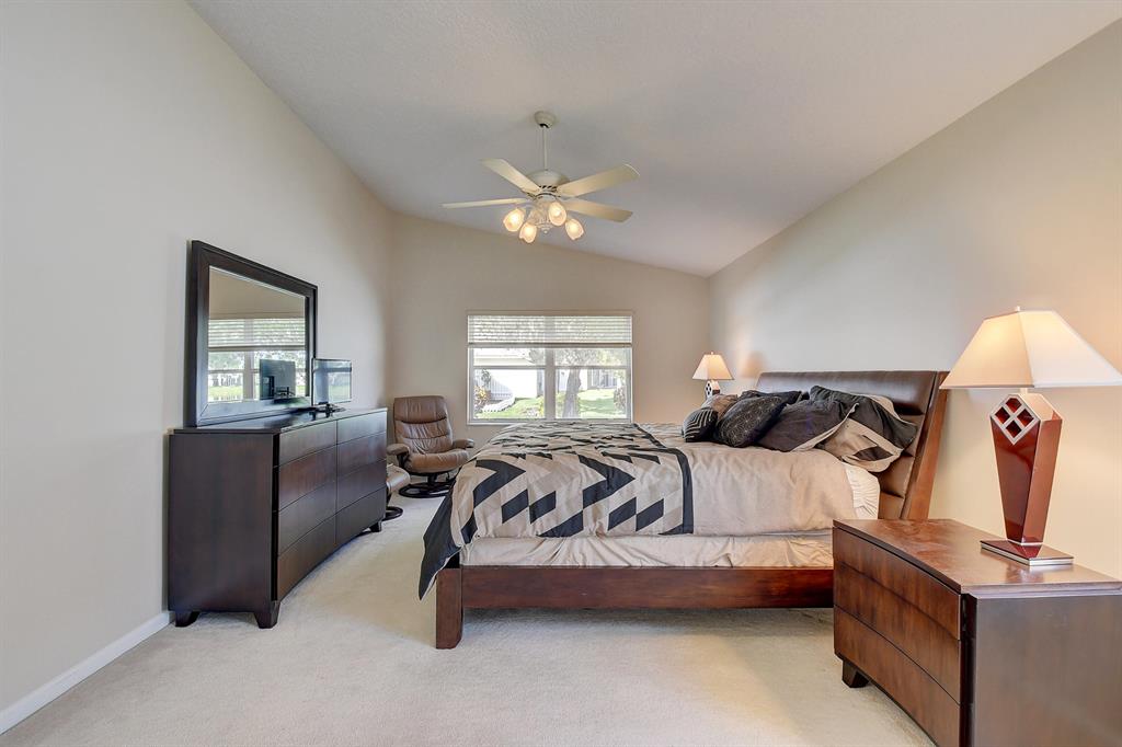 5815 Royal Club Drive