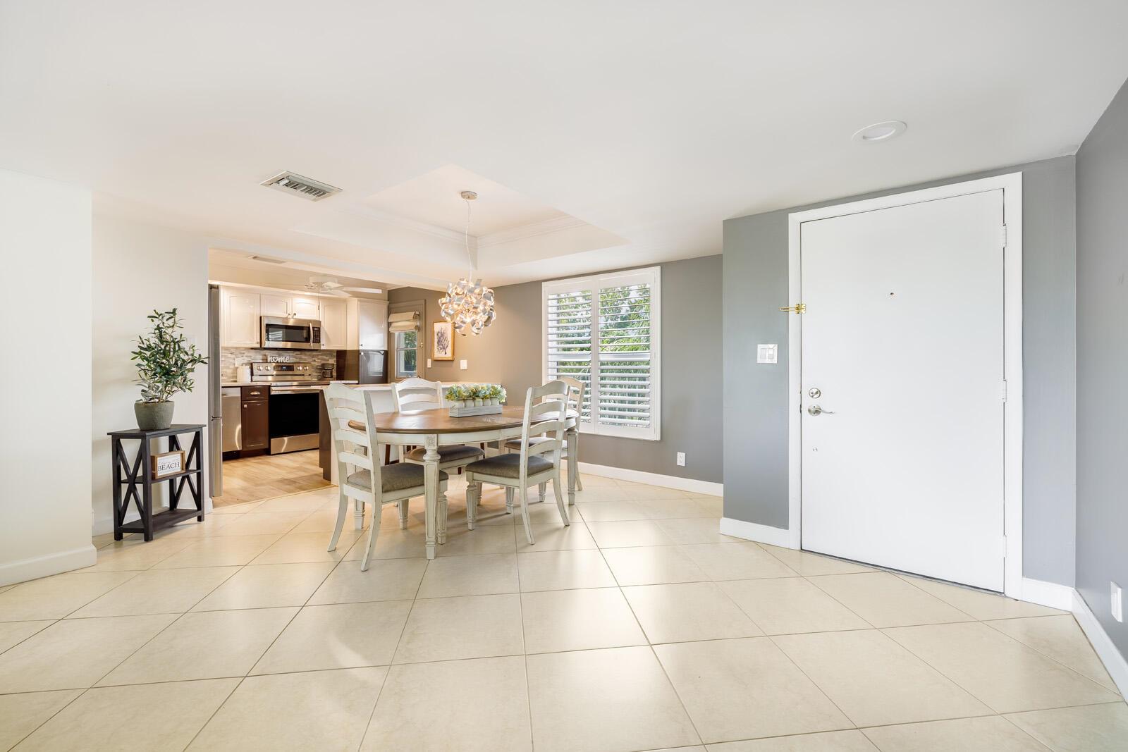 1 Harbourside Drive Unit: 4305