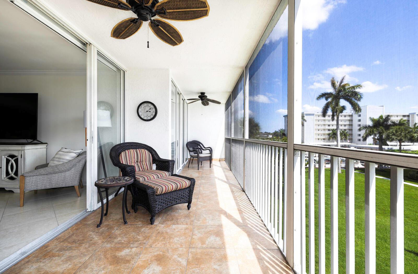 1 Harbourside Drive Unit: 4305