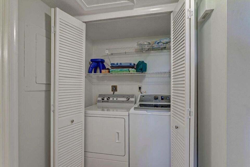 700 Uno Lago Drive Unit: 402