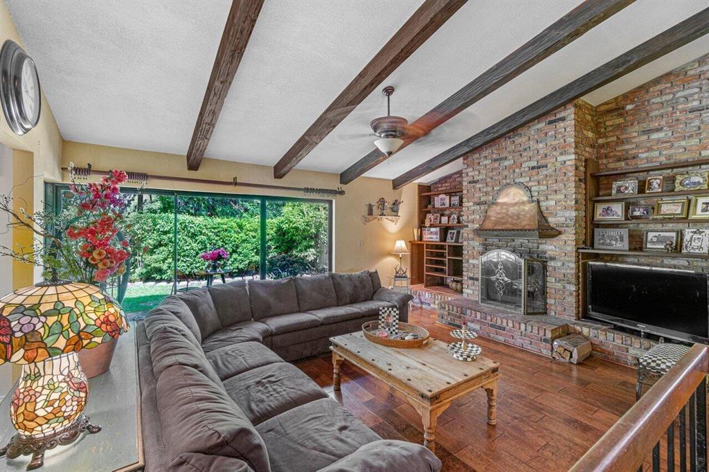 3307 NW 29th Avenue