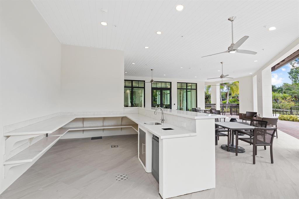 4515 NW 24th Terrace