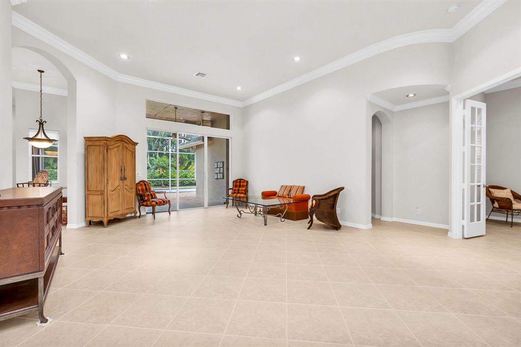 9663 San Vittore Street