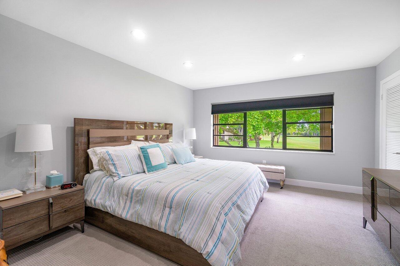 34 Stratford Lane Unit: D