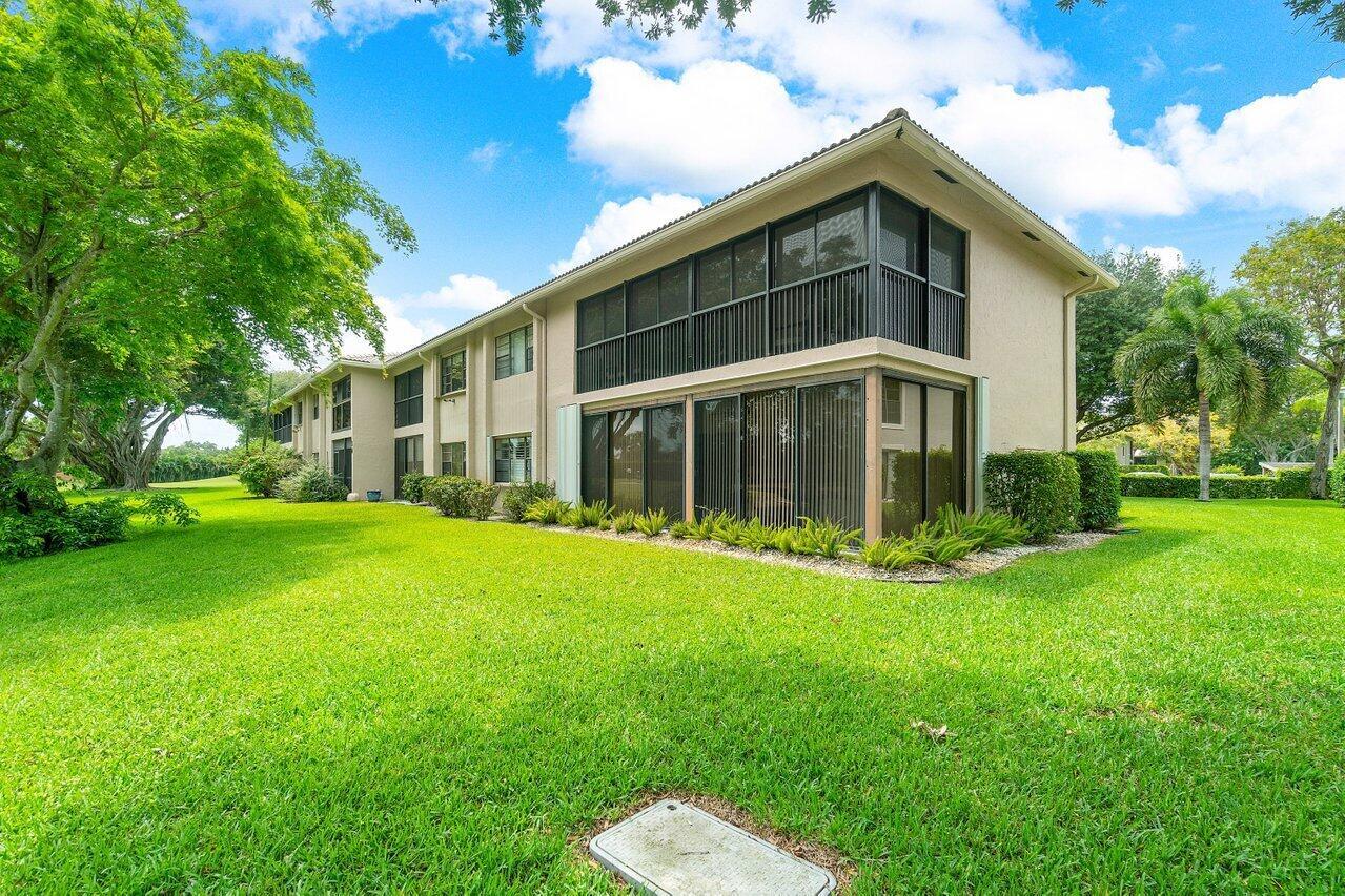 34 Stratford Lane Unit: D