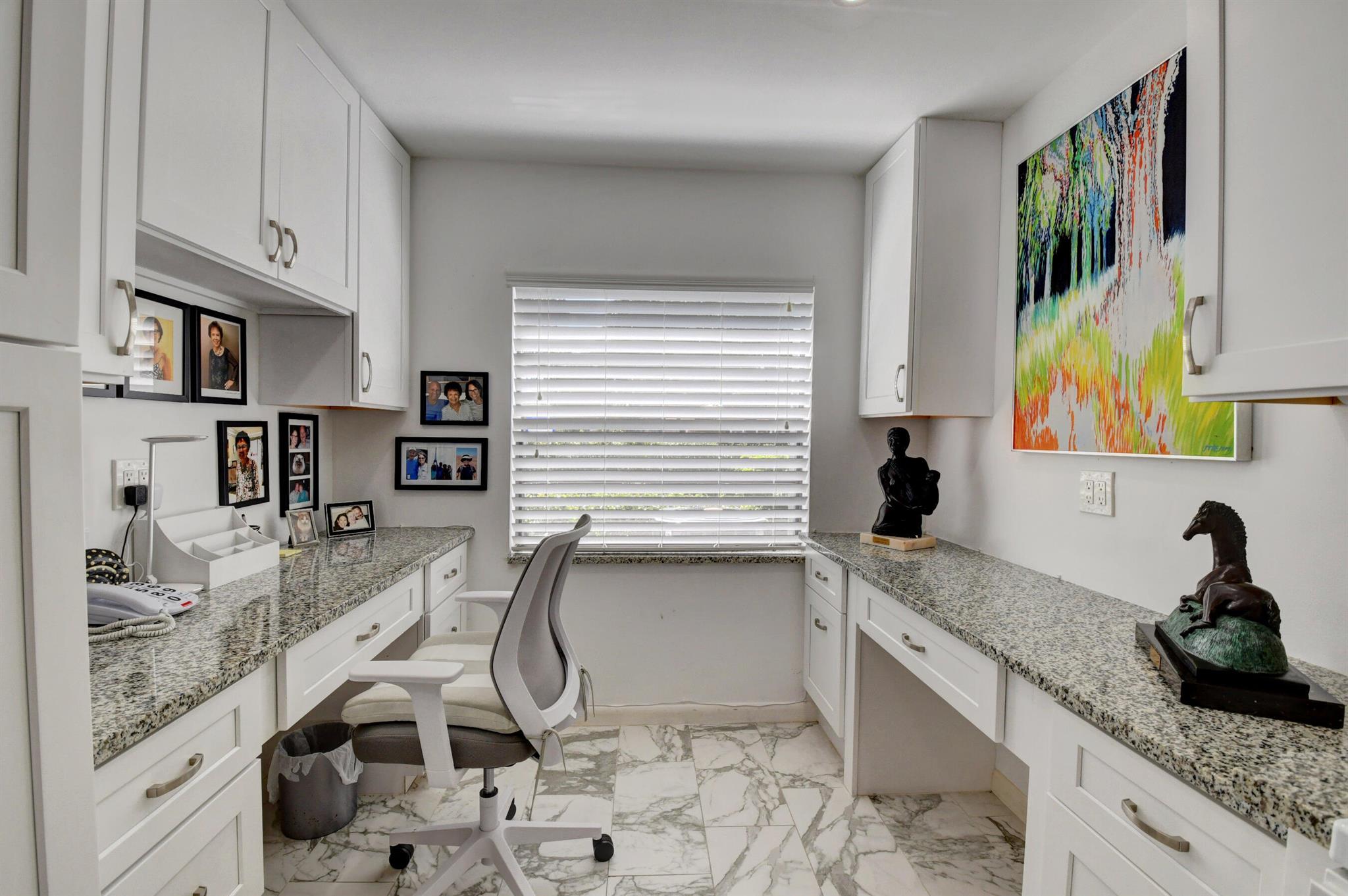 34 Southport Lane Unit: E