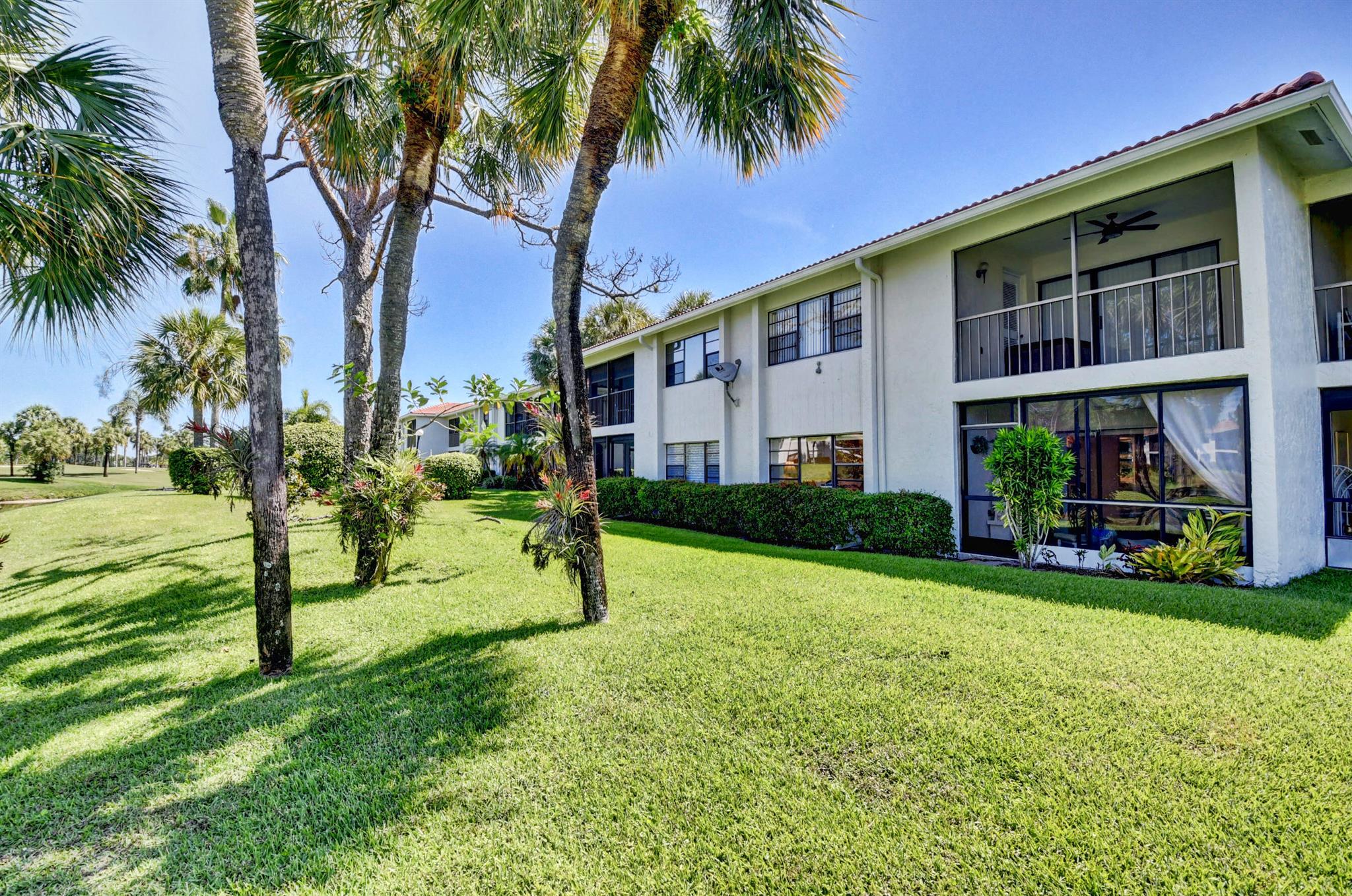 34 Southport Lane Unit: E