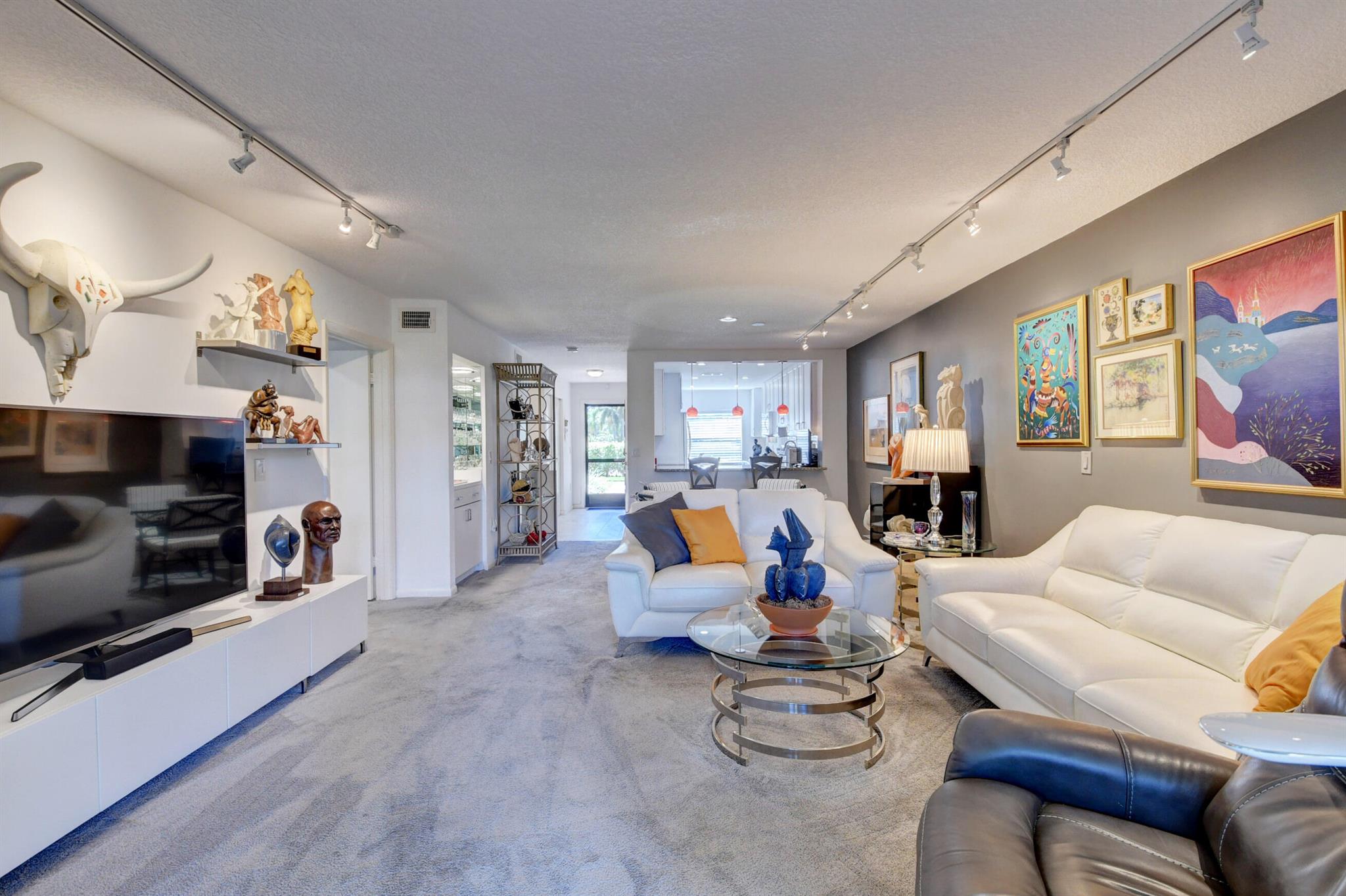 34 Southport Lane Unit: E
