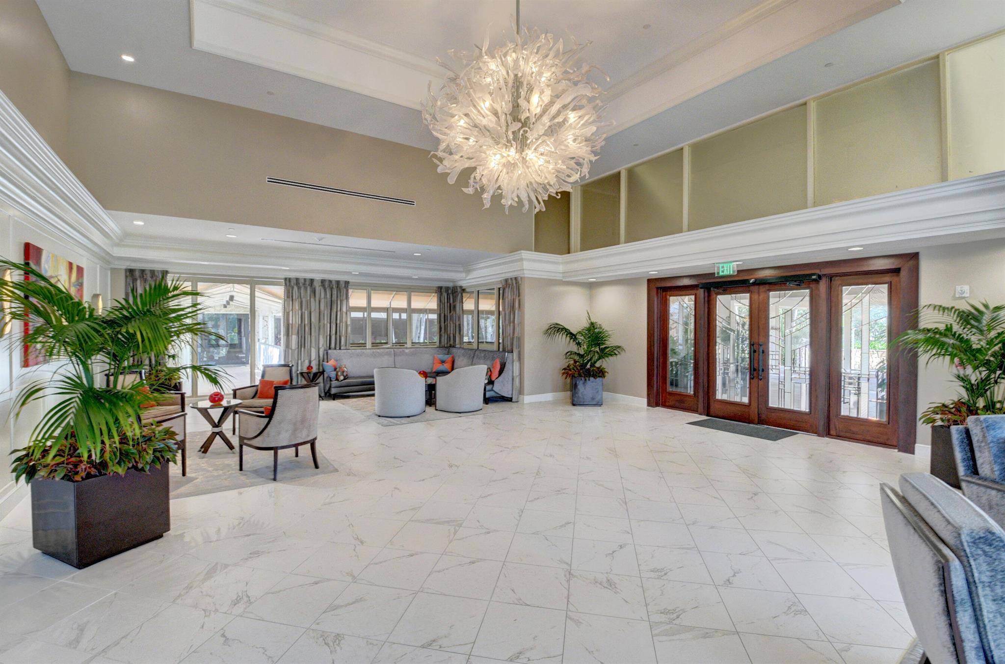 34 Southport Lane Unit: E