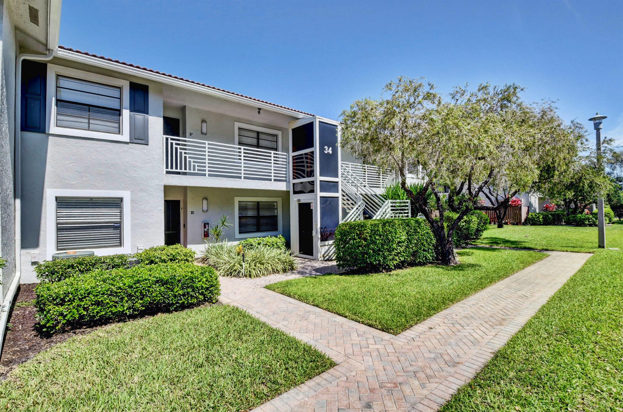34 Southport Lane Unit: E
