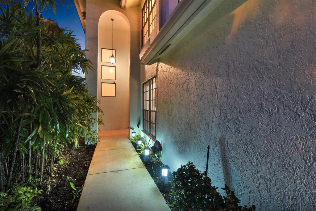 227 Sherwood Forest Drive