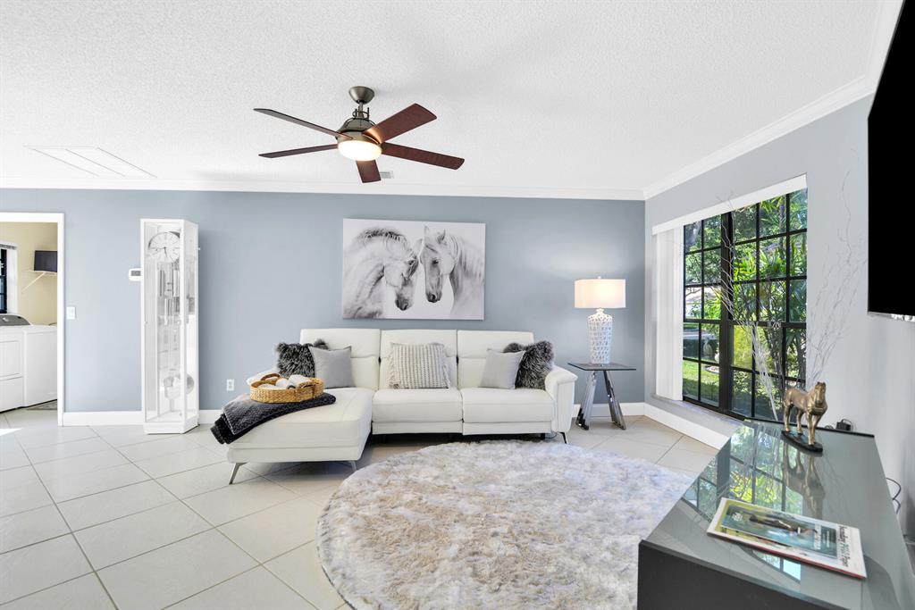 227 Sherwood Forest Drive