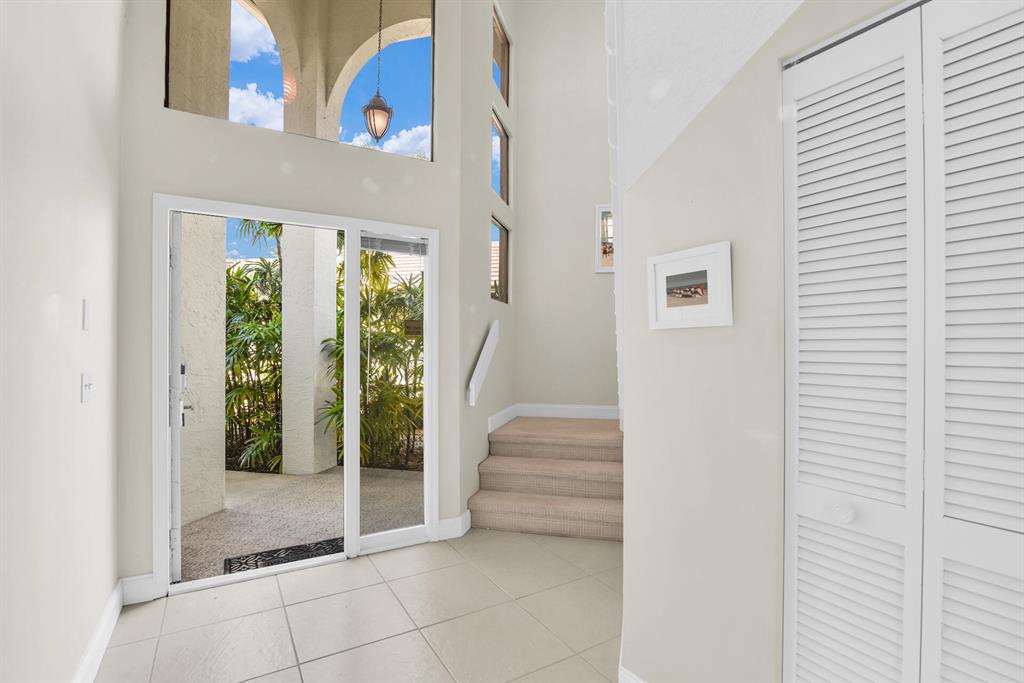 227 Sherwood Forest Drive