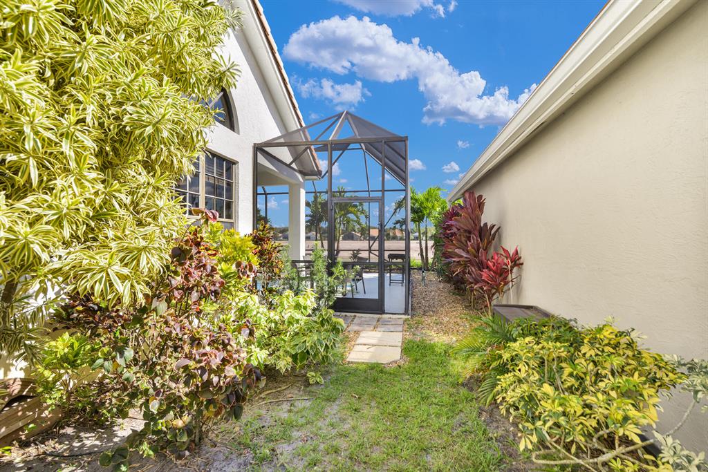 227 Sherwood Forest Drive