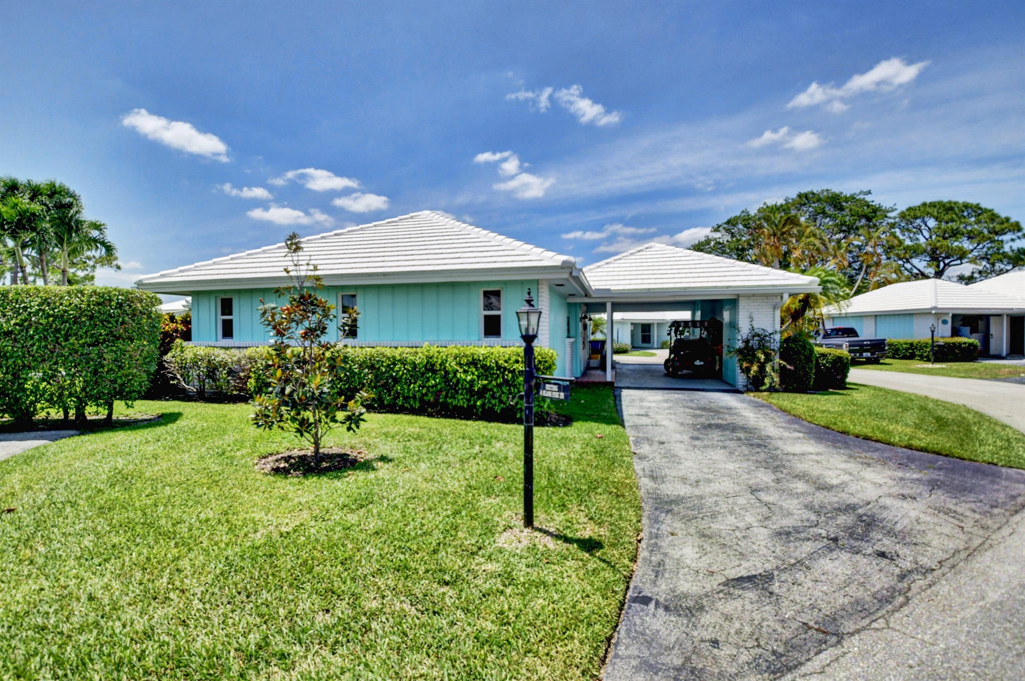 4 Slash Pine Drive