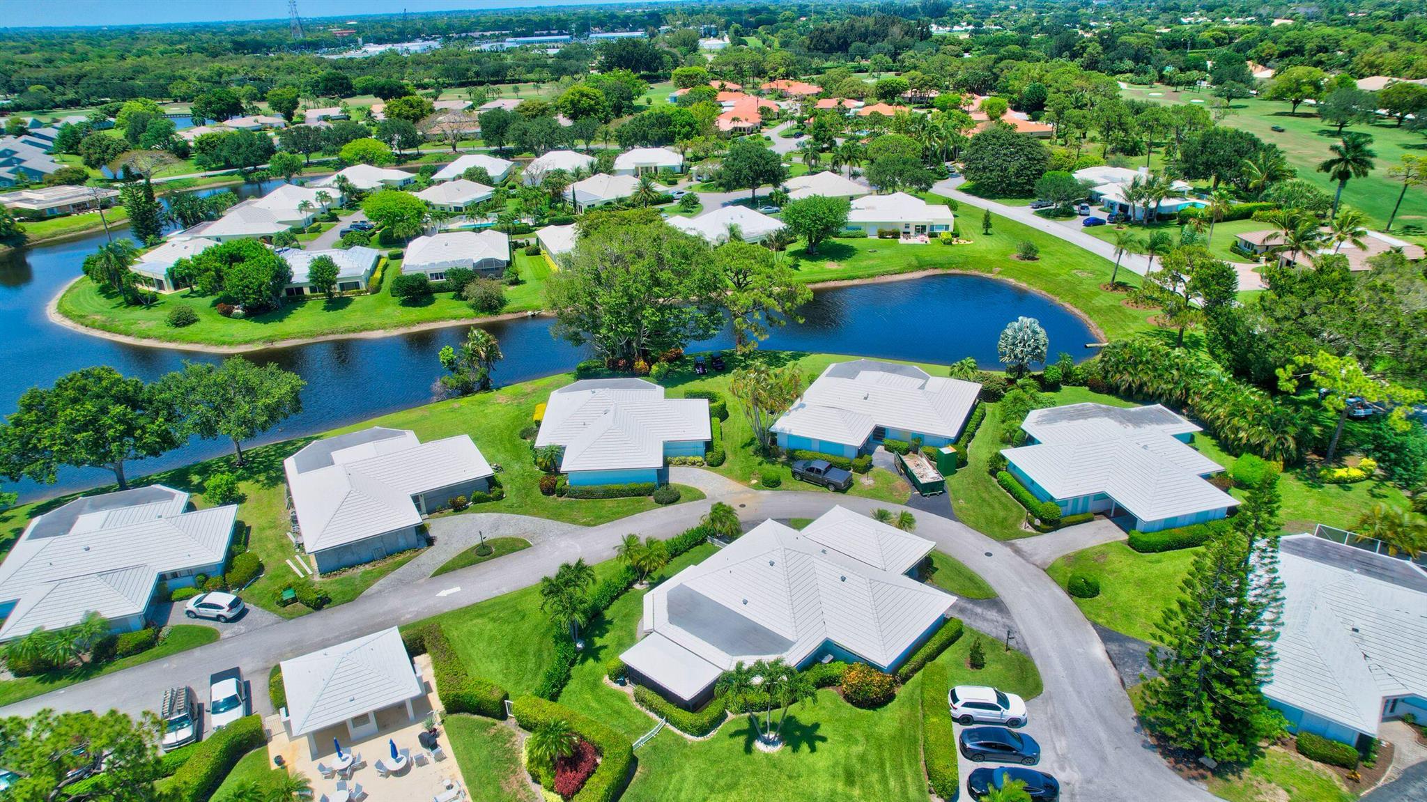4 Slash Pine Drive